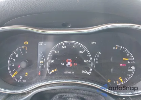 2016 Jeep Grand Cherokee Laredo z USA, uszkodzony, nr VIN 1C4RJFAG2GC413632